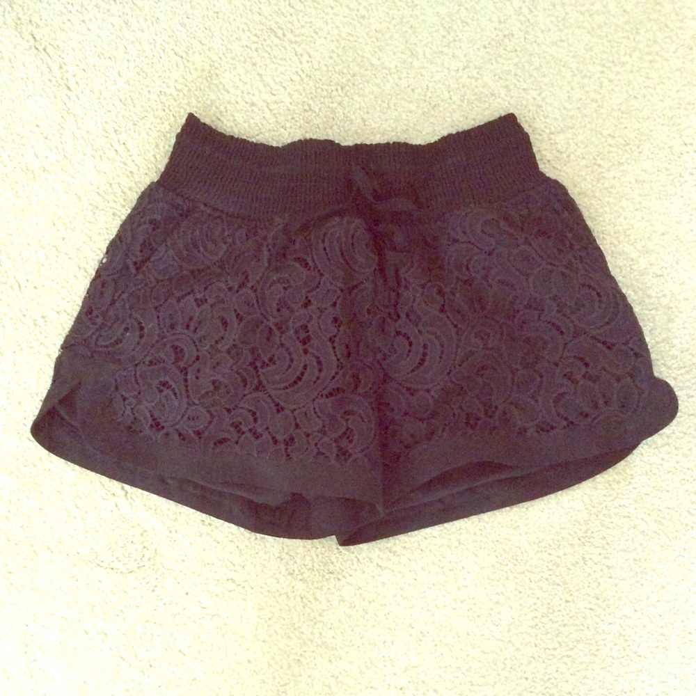 Cabi Black lace short size small